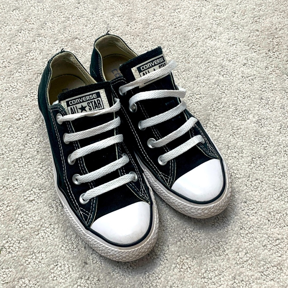Barely worn Converse All Star Black